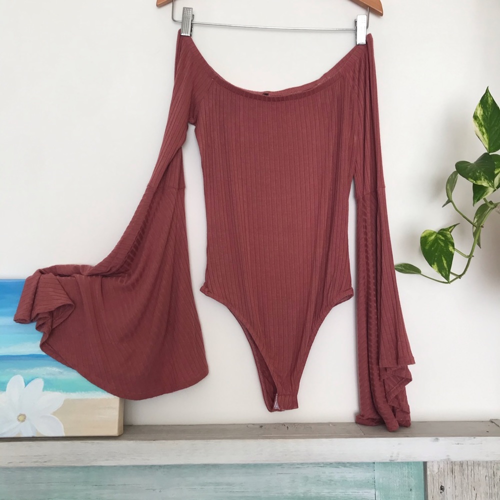 Blanc Body Suit Med